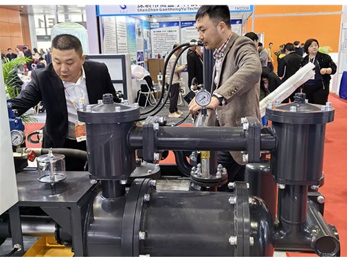 如何根據(jù)應(yīng)用領(lǐng)域選擇合適的泵類型？